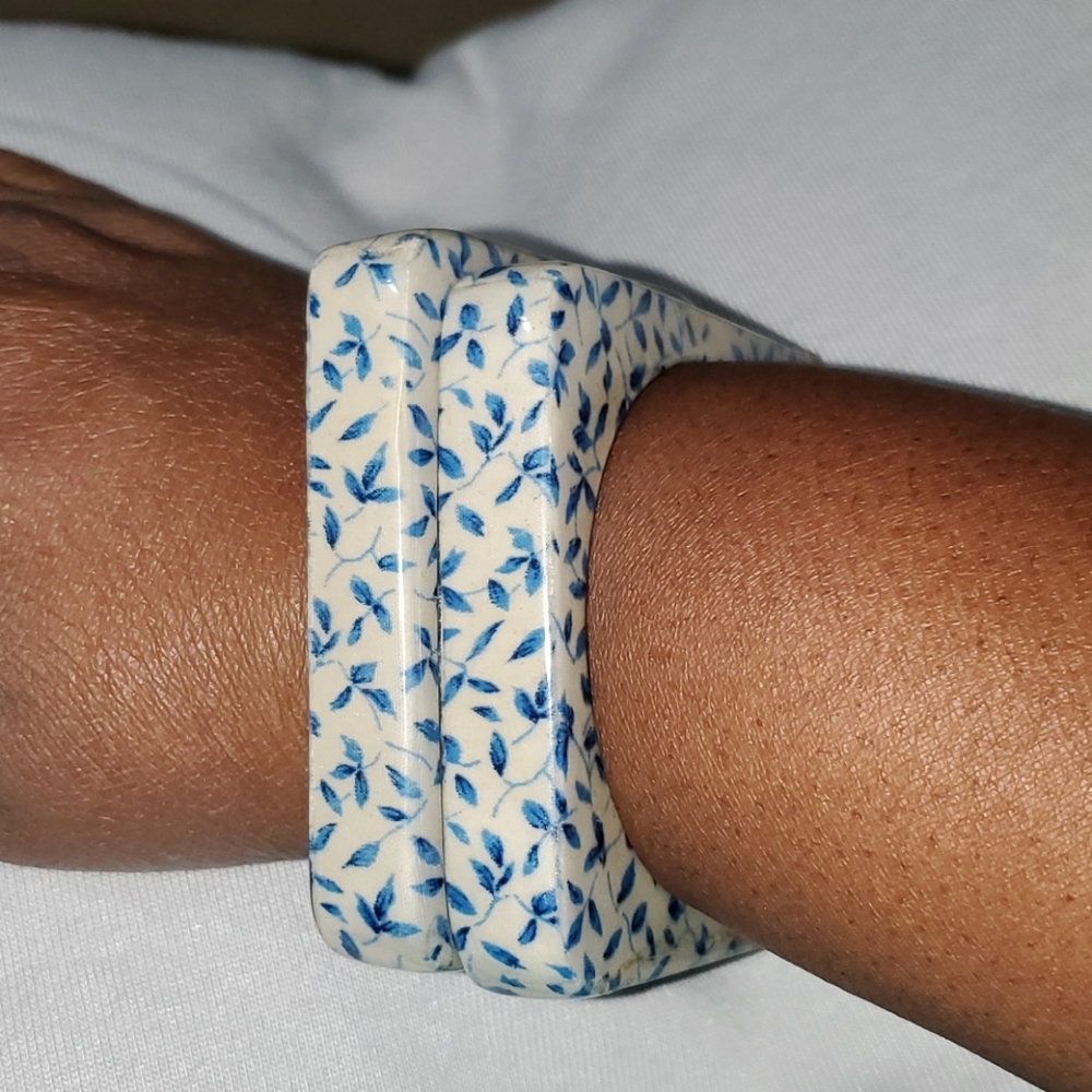 Squared Paired Bangles